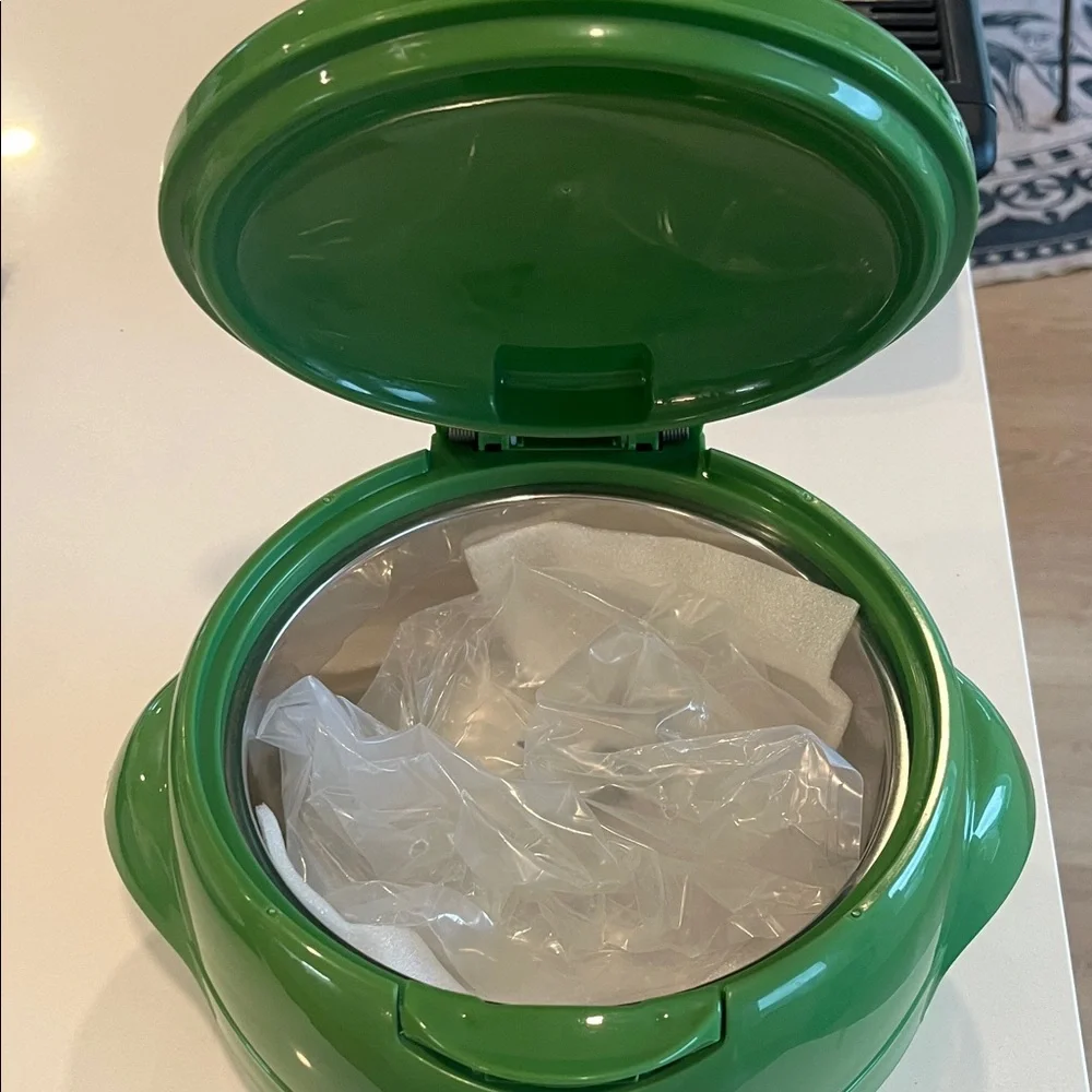 Kitchen HQ Green Casserole Dish Warmer - Picture 2 of 7